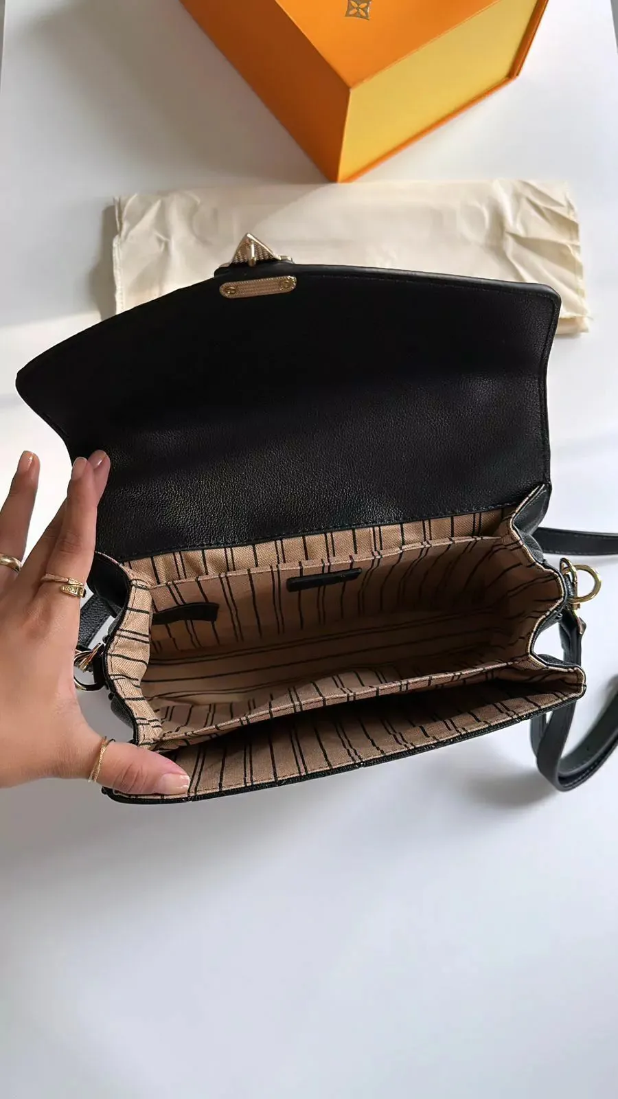 Bolsa Eco LV Pochette Metis Empreinte