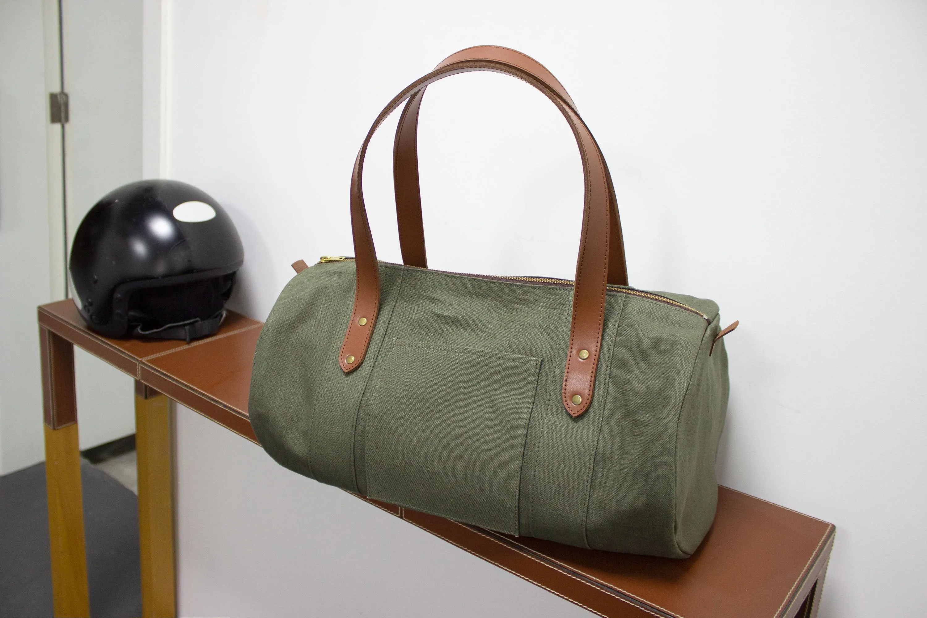 Bryan Barrel Bag by Lyliad