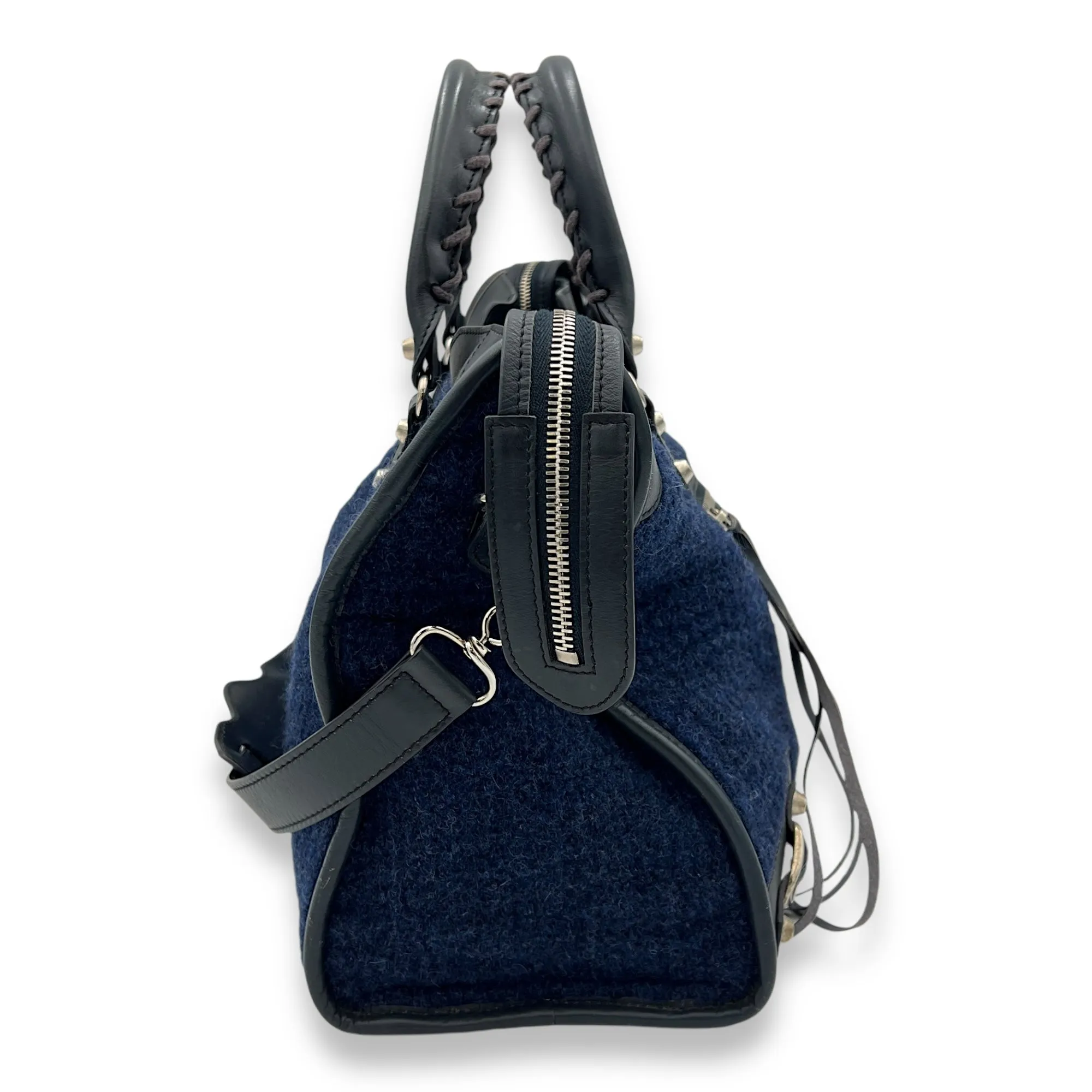 City Shoulder bag in Wool, Silver Hardware