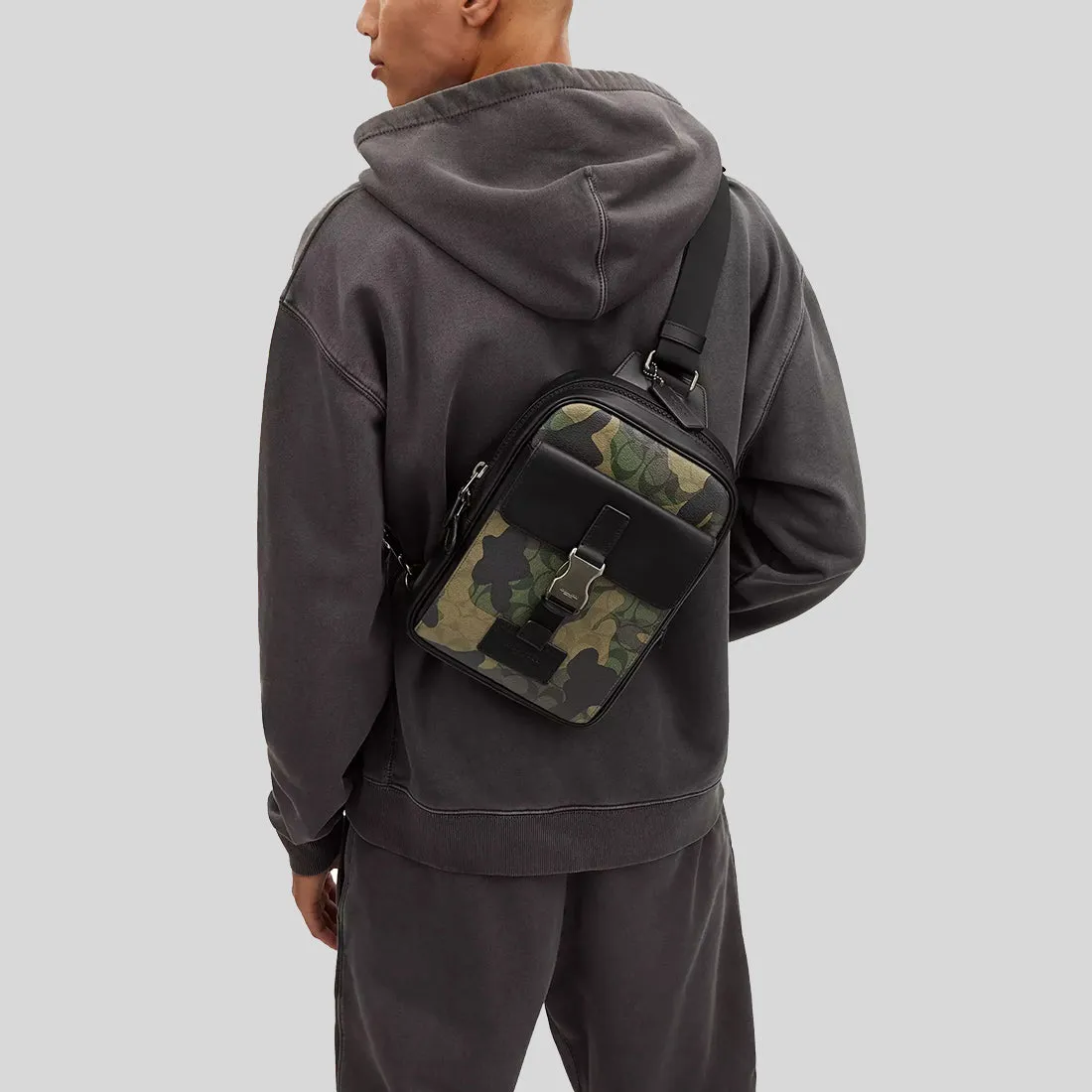 COACH Track Pack In Signature Canvas With Camo Print Green Multi CL944