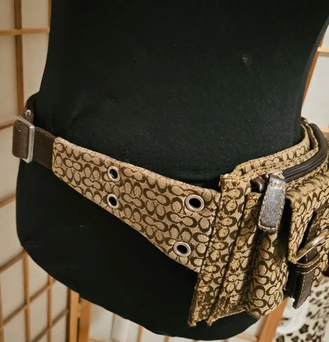 Coach Vintage Italian Bon Voyage Signature Belt Bag Fanny Pack Waist Bag