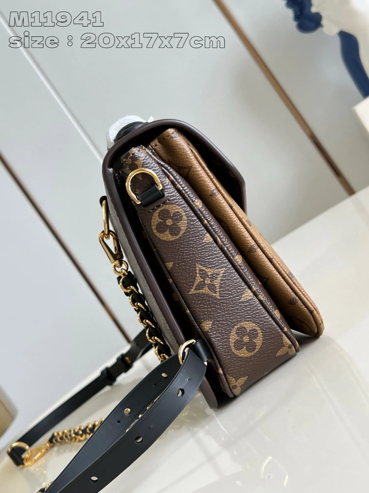 LB1141 Pochette Métis Backpack / HIGHEST QUALITY VERSION / 7.9 x 6.7 x 2.8 inches