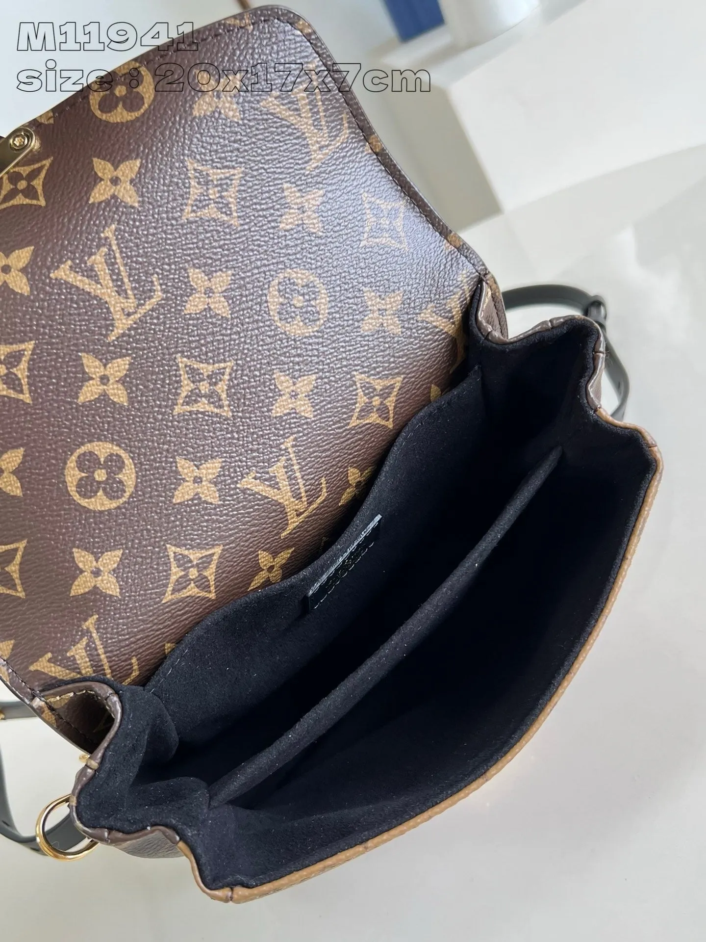 LB1141 Pochette Métis Backpack / HIGHEST QUALITY VERSION / 7.9 x 6.7 x 2.8 inches