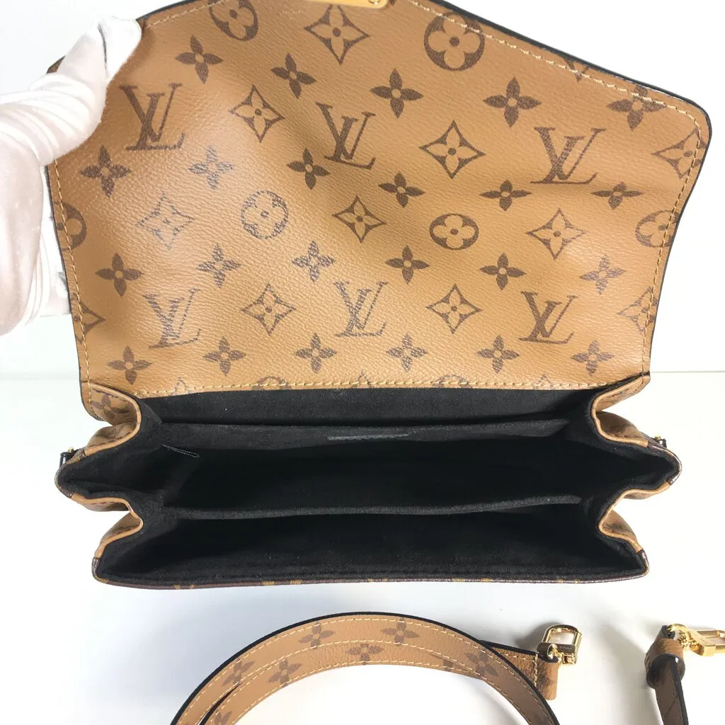 Louis Vuitton Pochette Métis Reverse