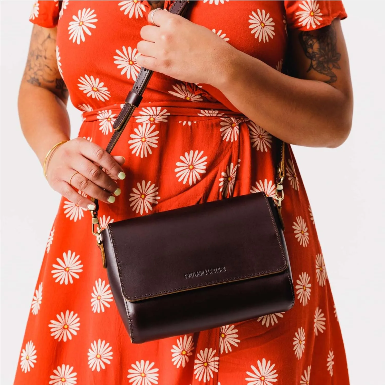 Portland Leather Goods Metro Crossbody Bag for Women  Handmade from the Finest Full-Grain Hides