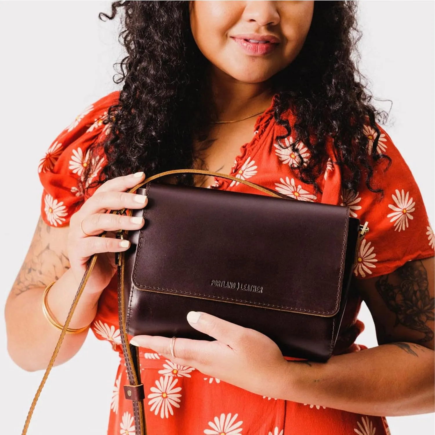 Portland Leather Goods Metro Crossbody Bag for Women  Handmade from the Finest Full-Grain Hides