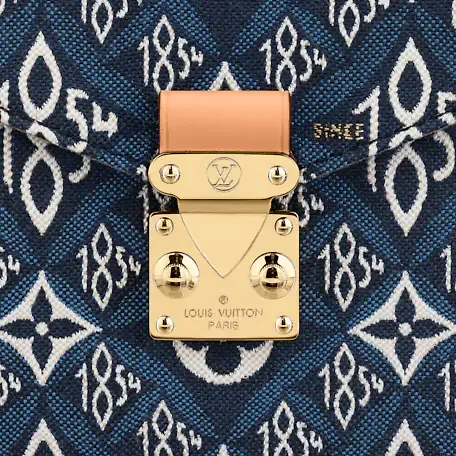 Since 1854 Pochette Metis
