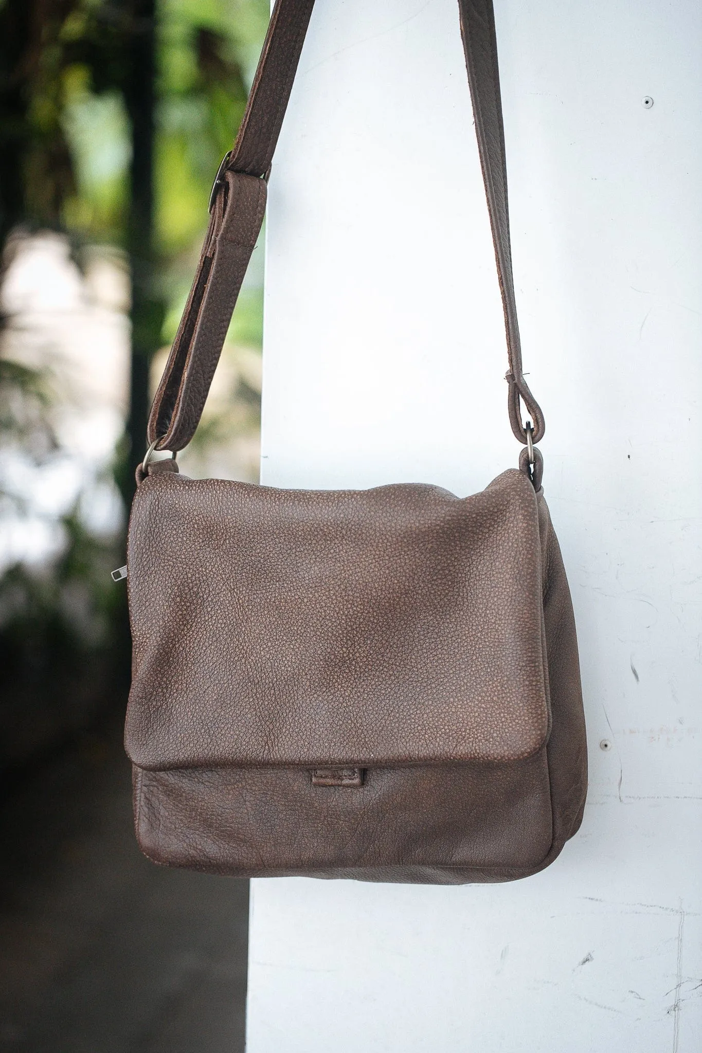 Universal Satchel Bag - Medium - Cowhide